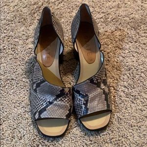 NEW 1. State heel sandals